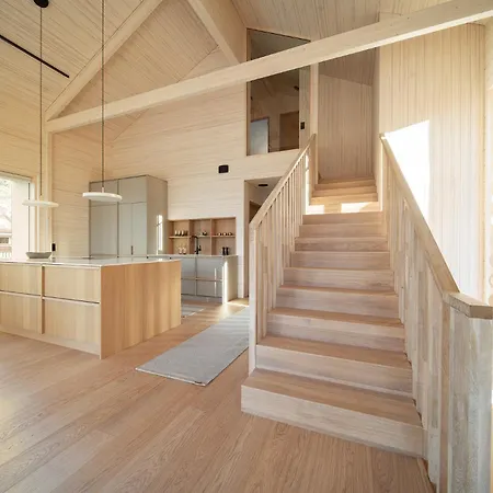 Arctic Design Willa Levi