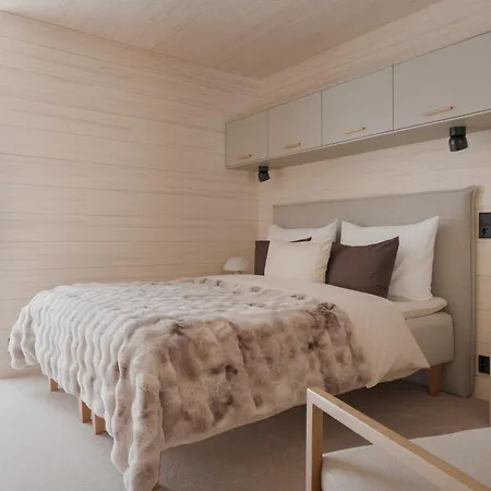 Arctic Design Huvilat *